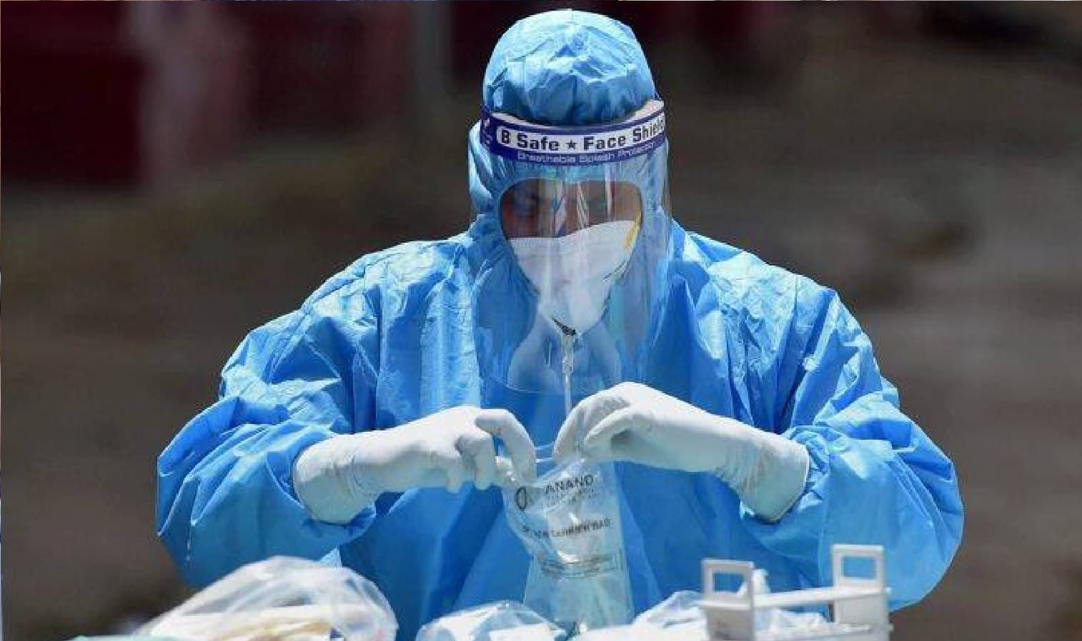 कहीं डॉक्टर की कमी, तो कहीं वेंटिलेटर नहीं, 3 राज्यों में कोरोना संक्रमण बढ़ने की असल वजह