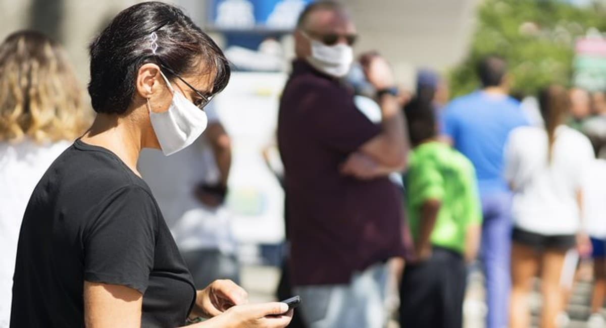 अब आर.1 वैरिएंट के रूप में पहले से अधिक खतरनाक बन गया है कोरोना वायरस, तेजी से फैलाता है संक्रमण