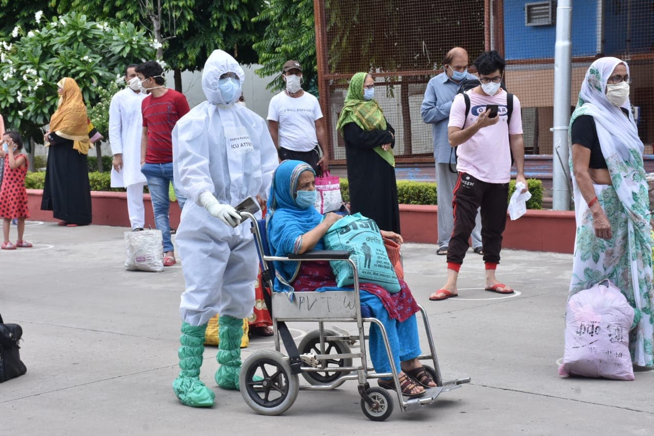 Coronavirus in Bihar, Lockdown Updates : बिहार में आज मिले 2762 नये मरीज, संक्रमितों की संख्या 57 हजार के पार