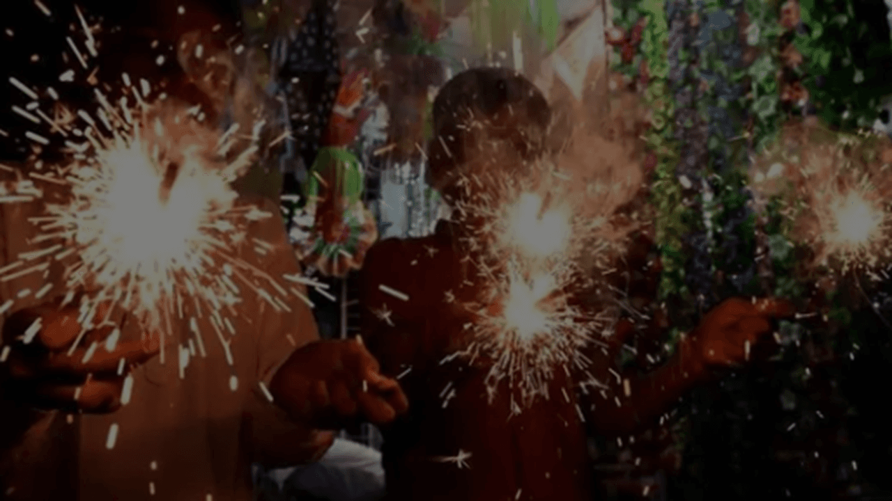 दिवाली में प्रदूषण से निपटने की तैयारी, फैंसी पटाखों की संख्या होगी कम, जानिए आतिशबाजी में किसकी बढ़ी मांग