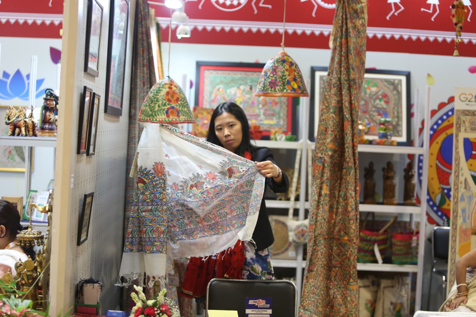 भारत मंडपम में बिहारी और झारखंडी कला-संस्कृति से रू-ब-रू होंगे विदेशी मेहमान, क्राफ्ट मार्केट की तस्वीरें