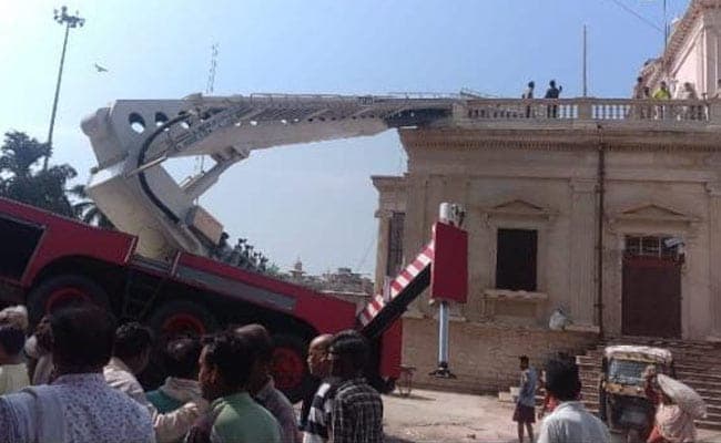 मध्य प्रदेश: ग्वालियर में राष्ट्रीय ध्वज लगाने के दौरान बड़ा हादसा, क्रेन टूटने से तीन की मौत, CM ने जताया दुख