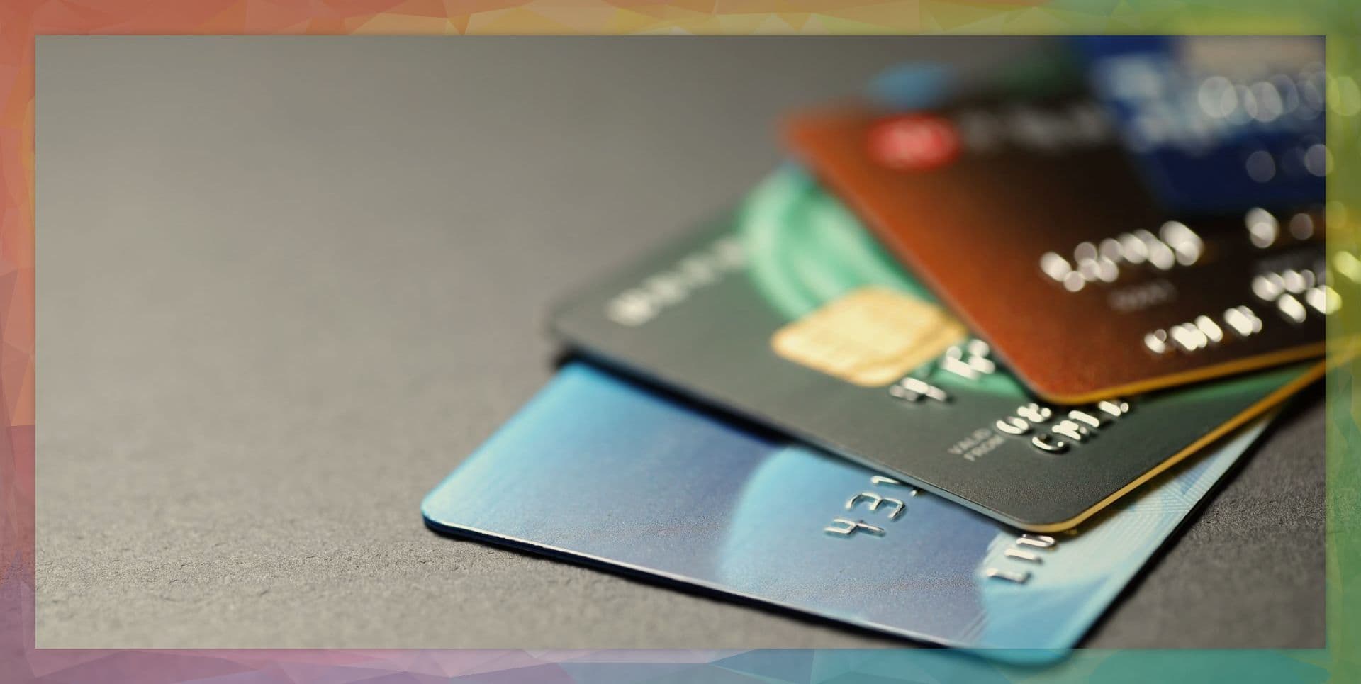 शराब खरीदते वक्‍त महिला से दो लाख की ठगी, ऐसे दिया गया वारदात को अंजाम