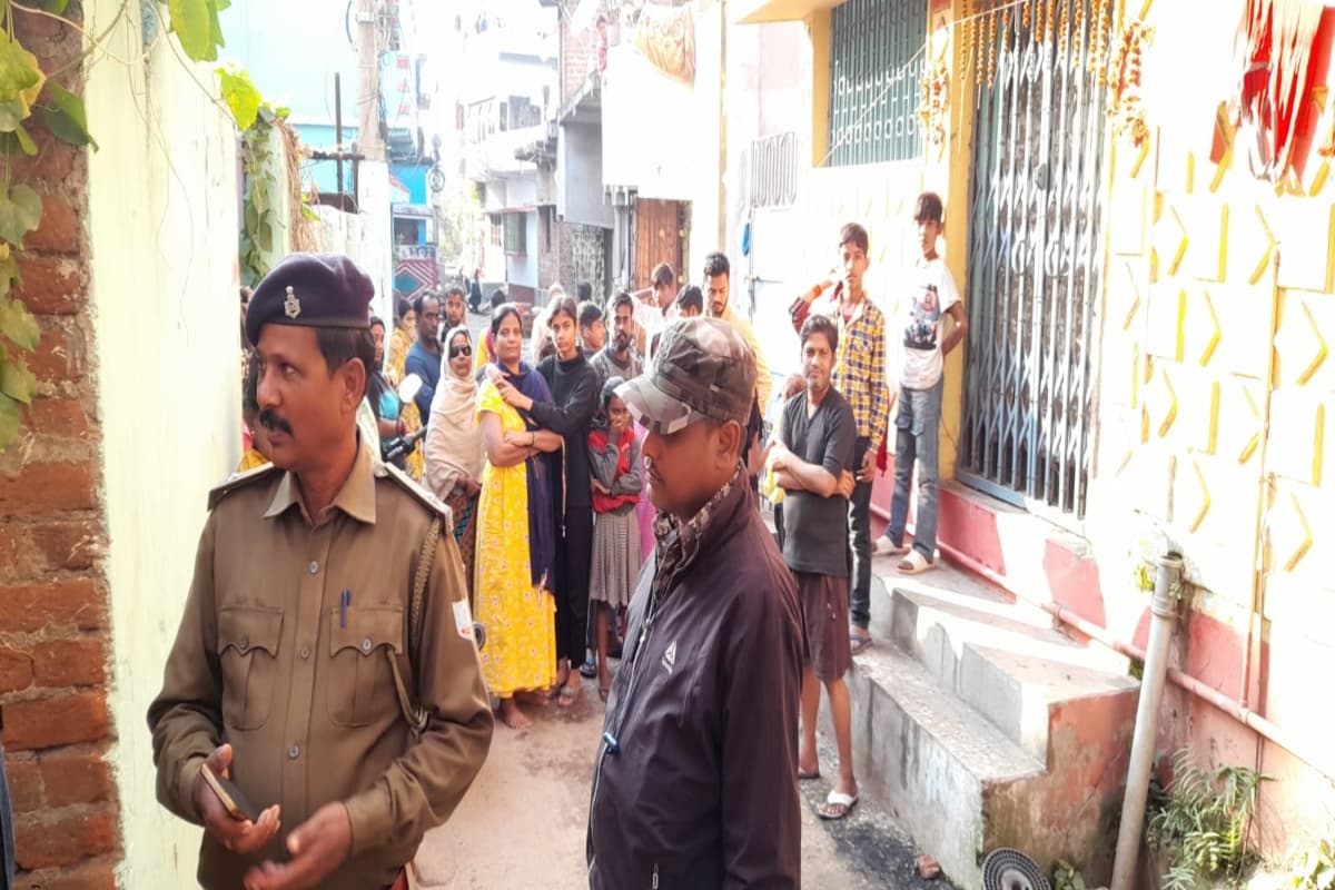 झारखंड: नए साल पर रात में मनी शराब पार्टी, सुबह आदिवासी युवती का मिला शव, ब्वॉयफ्रेंड समेत चार हिरासत में