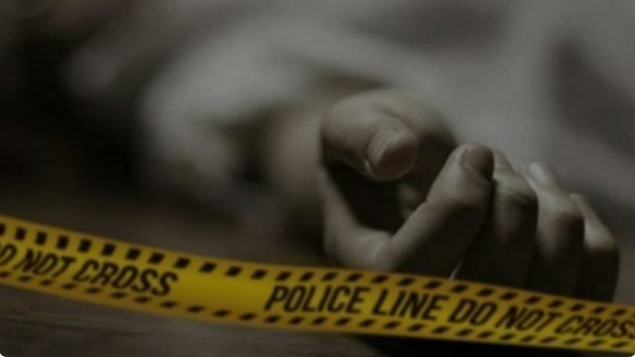 बिहार में डबल मर्डर, बंद कमरे में मां-बेटे का शव मिला, संपत्ति के विवाद में हत्या की आशंका
