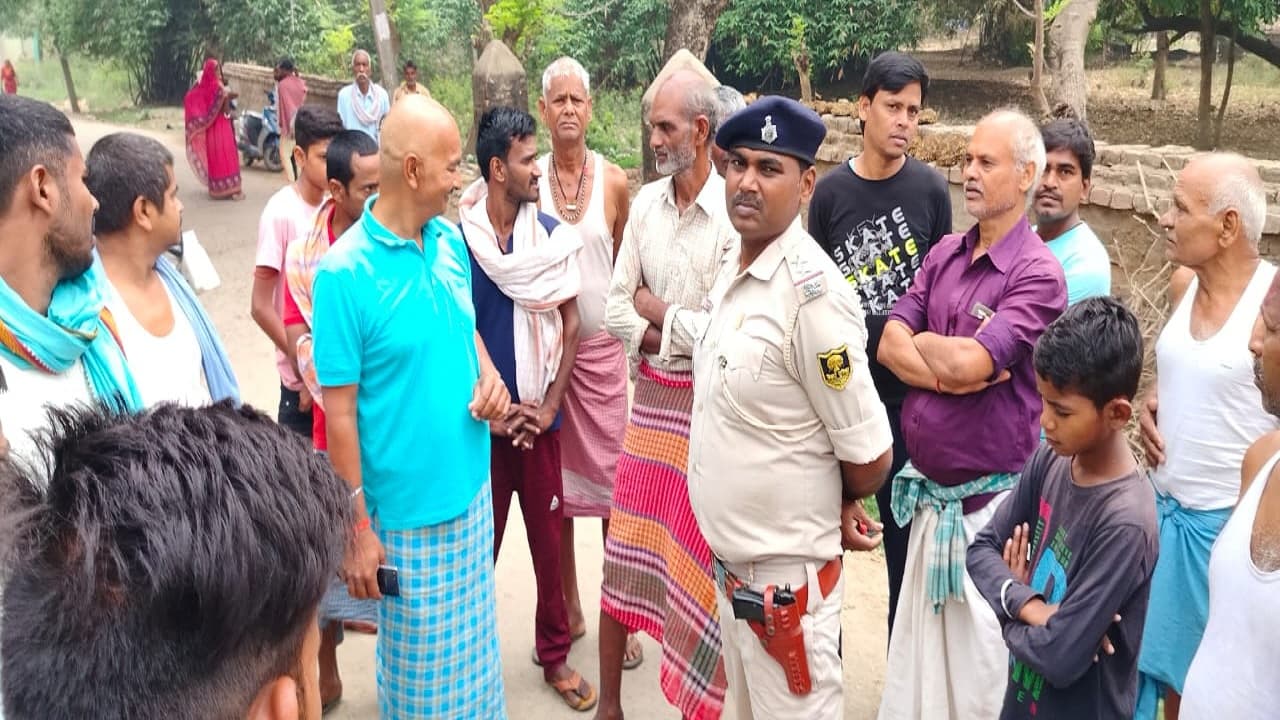 बिहार: लखीसराय में पत्नी व बच्चों ने ही मिलकर मजदूर की बेरहमी से कर दी हत्या, तीन गिरफ्तार