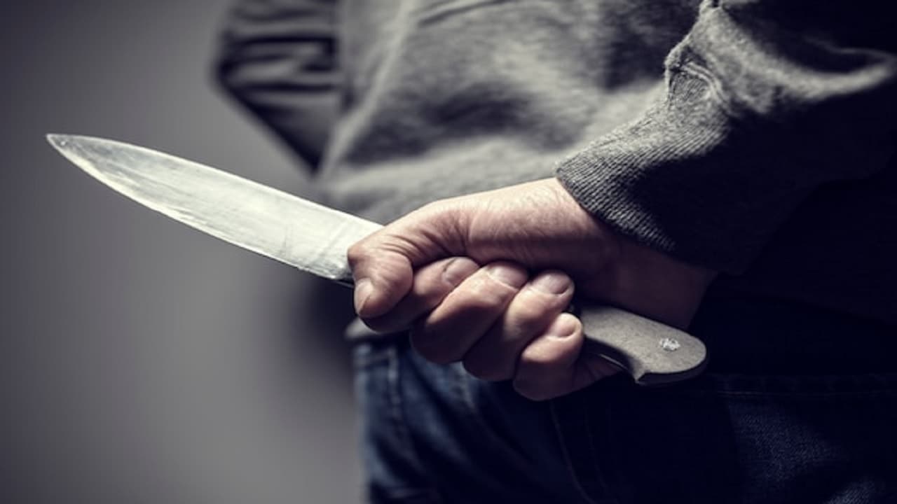 बिहारः मुजफ्फरपुर में अपराधियों का कहर, 20 हजार के लिए सिर में मारा चाकू, जानें क्या है पूरा मामला