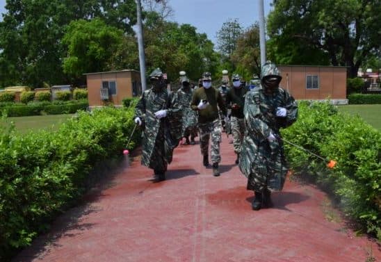 कोरोना की चपेट में CRPF के 122 जवान, 68 नये केस