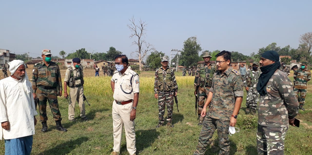 झारखंड में दो समुदाय आपस में भिड़े, मारपीट में चार घायल, स्थिति सामान्य झारखंड में दो समुदाय आपस में भिड़े, मारपीट में चार घायल, स्थिति सामान्य