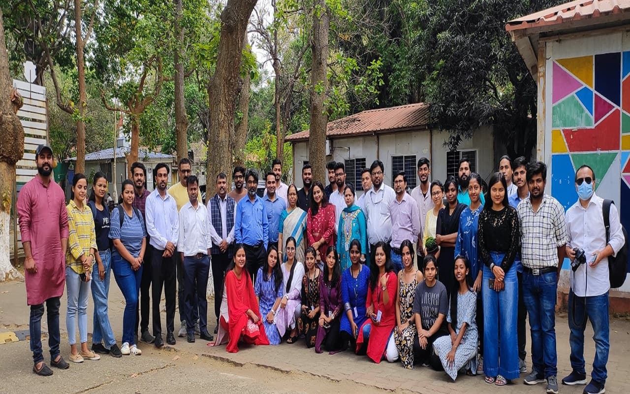 सीयूजे में राष्ट्रीय जनसंपर्क दिवस पर विशेष व्याख्यान, पीआर पर क्या बोलीं आईपीआरडी की उपनिदेशक शालिनी वर्मा?