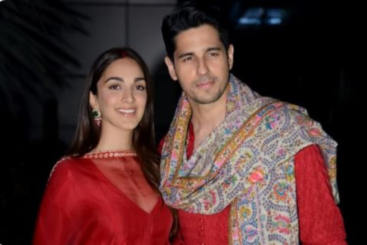 ढोल-नगाड़े के साथ सिद्धार्थ मल्होत्रा की नयी दुल्हन का हुआ स्वागत, VIDEO VIRAL