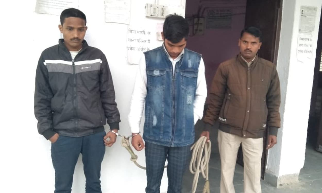 स्कॉट सर्विस के नाम पर ठगी करने वाले बरकट्ठा के 2 साइबर क्रिमिनल को पुलिस ने किया गिरफ्तार, गया जेल