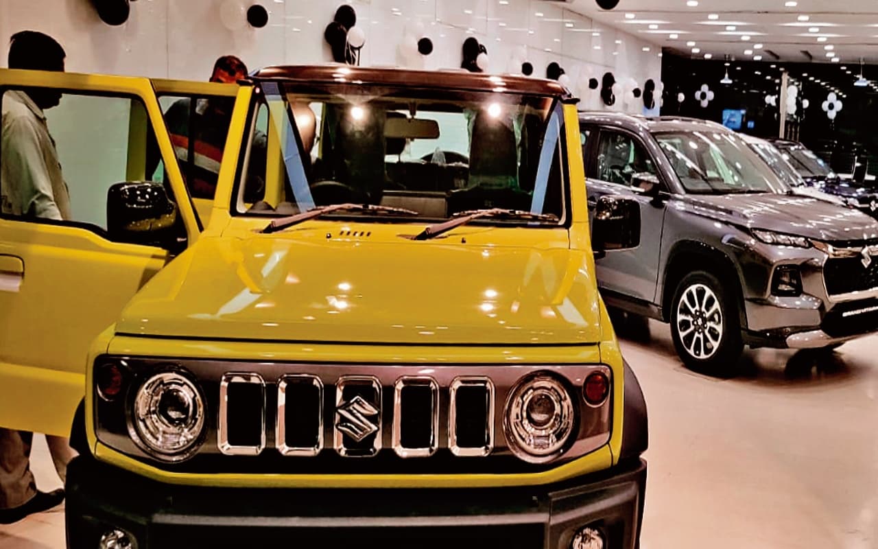 धनबाद में विश्वकर्मा पूजा को लेकर चमका ऑटोमोबाइल सेक्टर, 60 करोड़ की होगी धनवर्षा