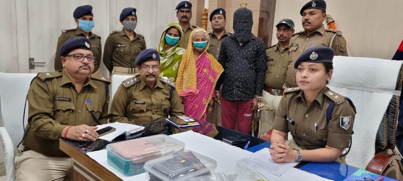 बिहार में 12 घंटे के अंदर सुलझा हत्या का मामला, तीन गिरफ्तार, हथियार बरामद, होगी स्पीडी ट्रायल