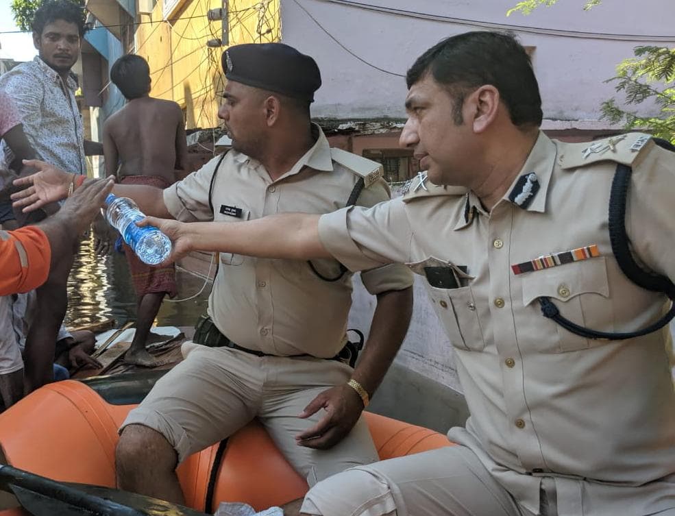 Coronavirus Bihar: कोरोना काल में कानून व्यवस्था का दिखा नया मॉडल, पटना पुलिस का ऐसा चेहरा देख आप भी करेंगे तारीफ