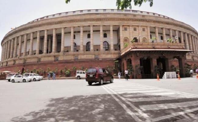 सोशल डिस्टैंसिंग के साथ जुलाई में आयोजित हो सकता है संसद का मानसून सत्र, ई-सेेशन का प्रस्ताव