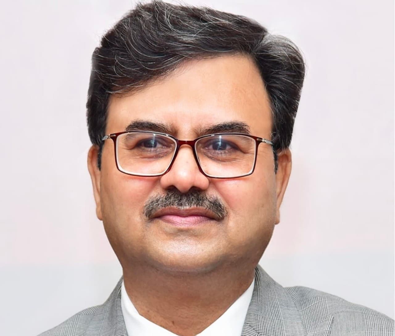 बालेन्दु दाधीच मल्टीलिंग्वल इंटरनेट की गवर्निंग काउंसिल में