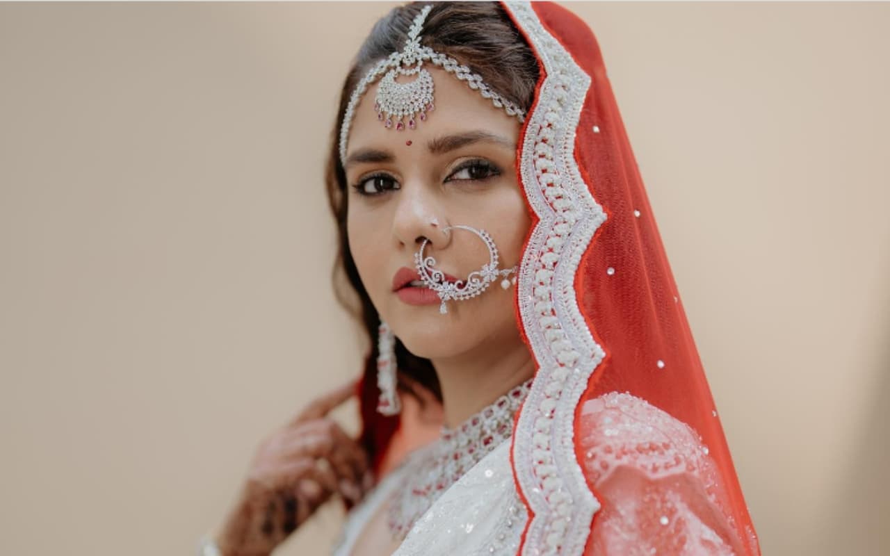 दलजीत कौर ने दूसरी शादी के बाद शेयर किया इमोशनल पोस्ट, तलाकशुदा लोगों के लिए कही ये बात