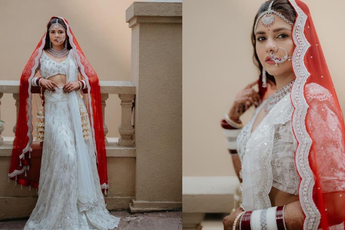 Dalljiet Kaur: व्हाइट लहंगे में दुल्हन बन बला सी खूबसूरत दिखीं दलजीत कौर, पति निखिल के बच्चों संग दिया पोज