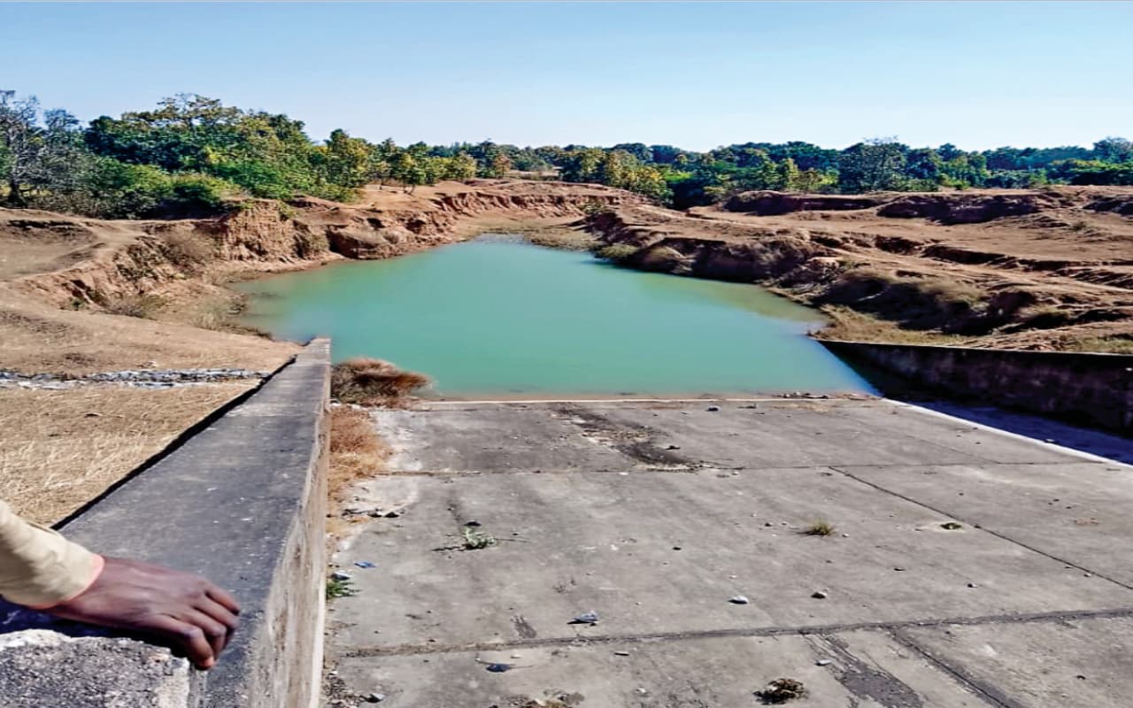 झारखंड के किसानों को नहीं मिल रहा जलाशय योजना का लाभ, विभिन्न जिलों के डैमों की क्या है स्थिति, पढ़ें रिपोर्ट