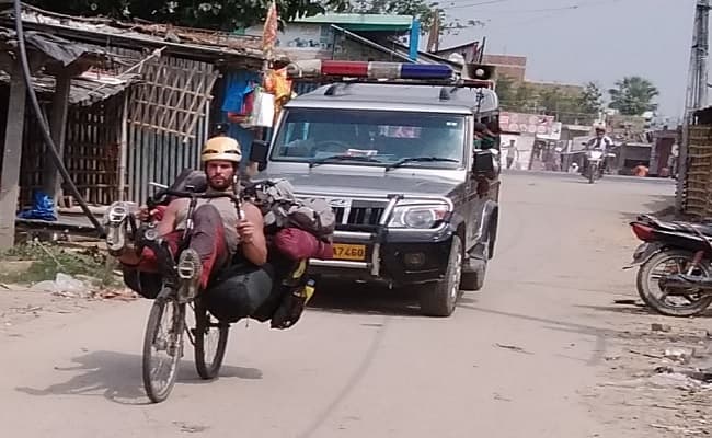 क्वॉरेंटिन सेंटर से फरार हंगरी का पर्यटक हाईटेक साइकिल से जा रहा था दार्जिलिंग, दरभंगा में गिरफ्तार