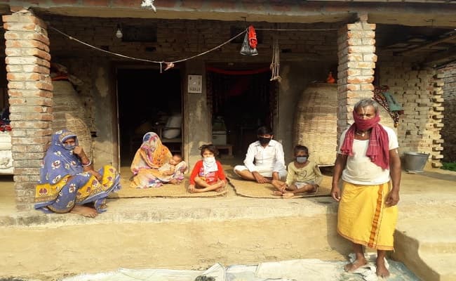 बिहार के प्रवासी मजदूरों का घर वापसी के बाद छलका दर्द, बोले- उस पल को याद करने से दुःख पहुंचेगा, सब भूलना पड़ेगा