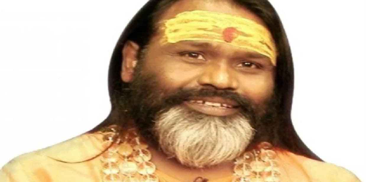 अब ये काम कर बुरे फंसे स्वयंभू दाती महाराज, पुलिस ने दर्ज किया केस
