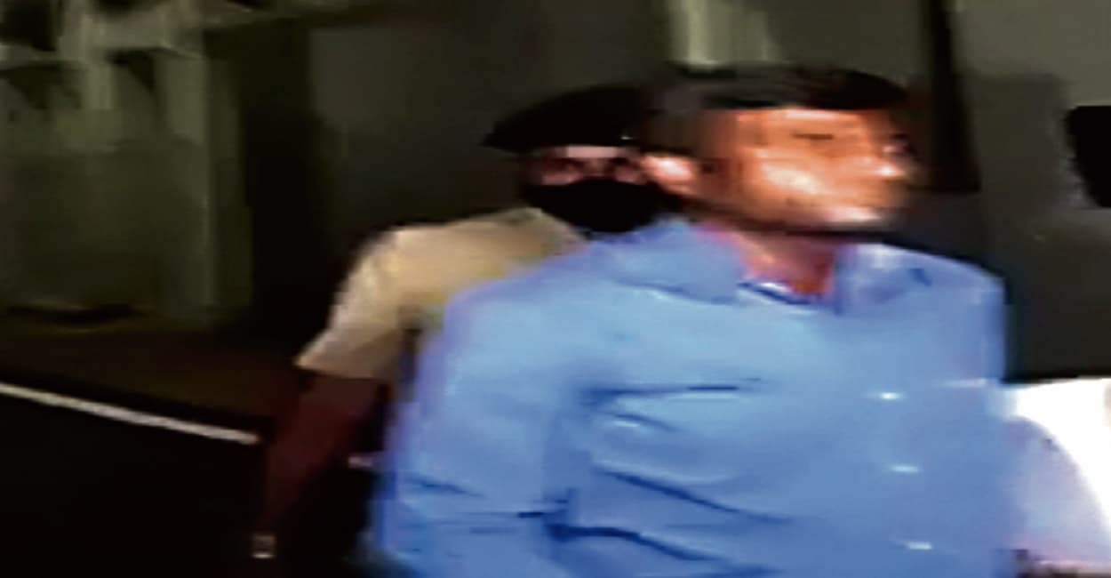 Follow Up: 250 किमी सफर तय कर रात में झारखंड हाईकोर्ट पहुंचे देवघर डीसी और सीओ, जानें क्या है मामला