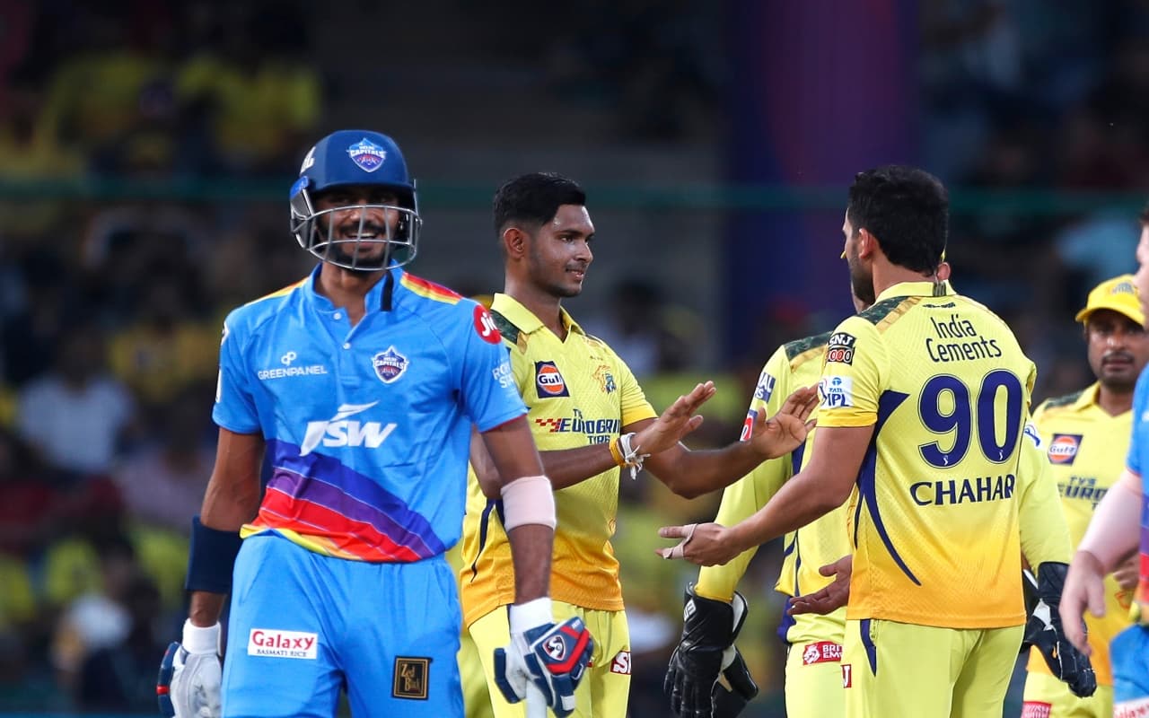DC vs CSK Highlights: चेन्नई सुपर किंग्स ने दिल्ली कैपिटल्स को 77 रनों से हराया, पहुंची प्लेऑफ में