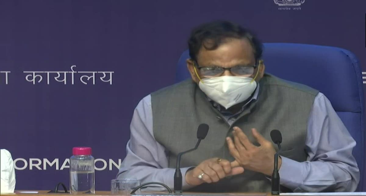 Vaccination at home : शारीरिक रूप से असमर्थ लोगों को घर पर दिया जायेगा टीका, स्वास्थ्य मंत्रालय ने की ये घोषणा