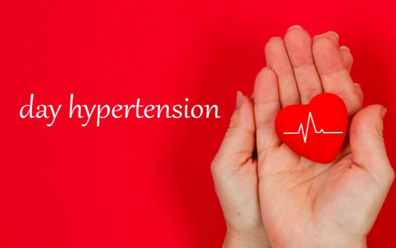 World Hypertension Day 2023: आदतें जो बढ़ा सकती हैं ब्लड प्रेशर, भूलकर भी न करें ये काम