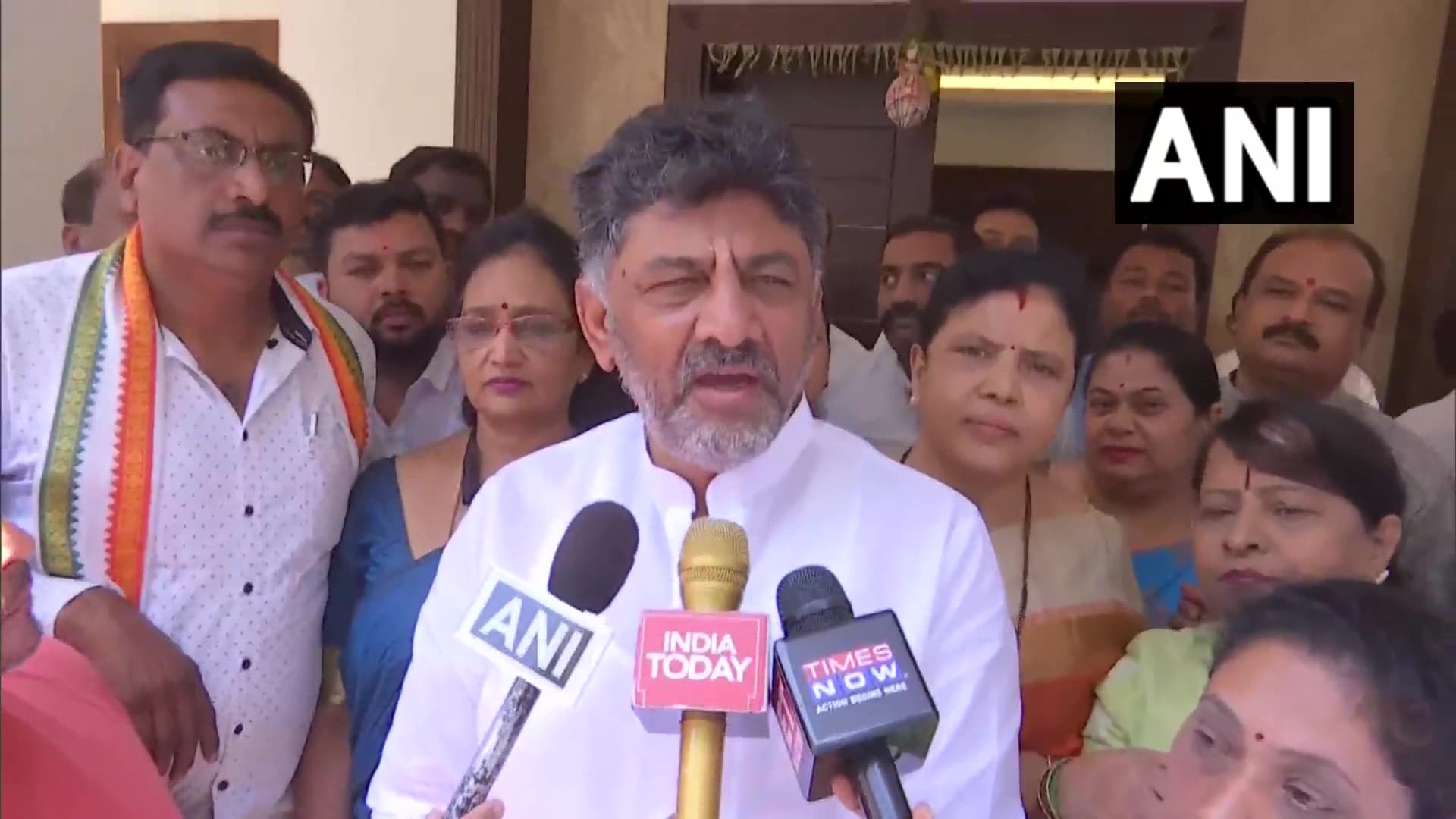 कर्नाटक कांग्रेस के प्रदेश अध्यक्ष डीके शिवकुमार ने बीजेपी पर किया हमला कहा-10 मई से होगी बदलाव की शुरुआत