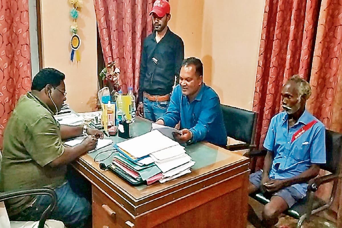 घाघरा के मजदूर की कर्नाटक में मौत, शव लाने की मांग