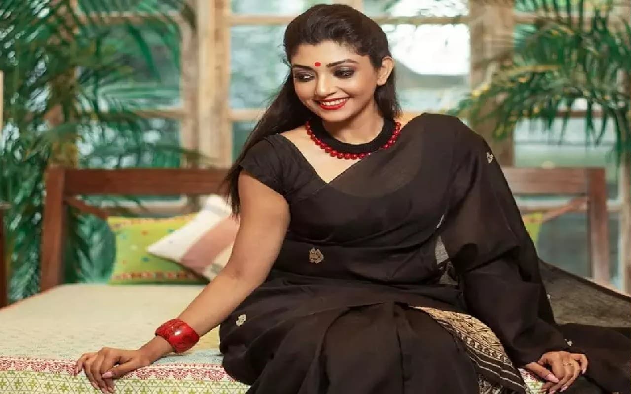 बंगाल : कैफे साइकिल से जाना अभिनेत्री को पड़ा भारी, लगाया मानसिक प्रताड़ना का आरोप