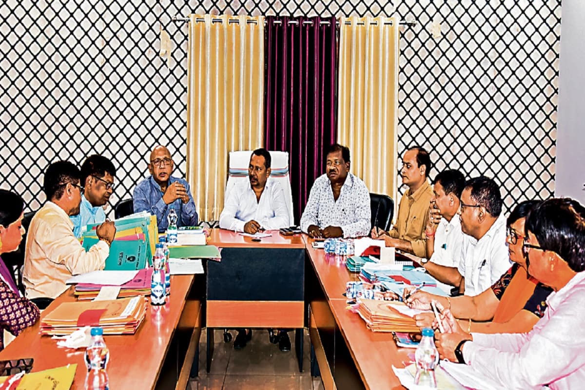 जमशेदपुर की 86 बस्तियों के मालिकाना के मामले में सरकार जल्द उठायेगी कदम, 20 वर्षों से 52 मामले हैं लंबित