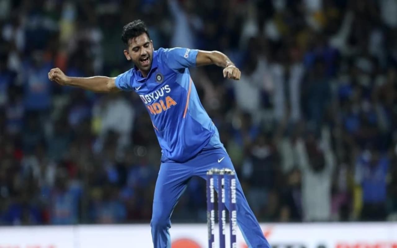 IND vs ZIM: जिम्बाब्वे के खिलाफ दूसरे वनडे से क्यों बाहर रहे दीपक चाहर, जानें क्या हुआ था उनके साथ