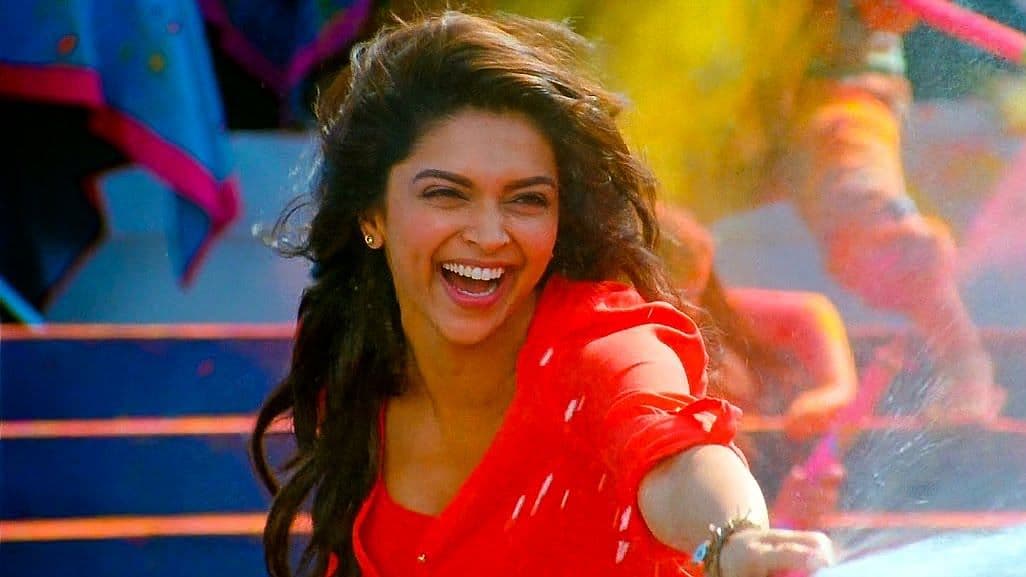 ड्रग्स मामले में सोशल मीडिया पर ट्रोल हो रही दीपिका पादुकोण, यूजर ने किया सवाल- "माल है क्या" ?