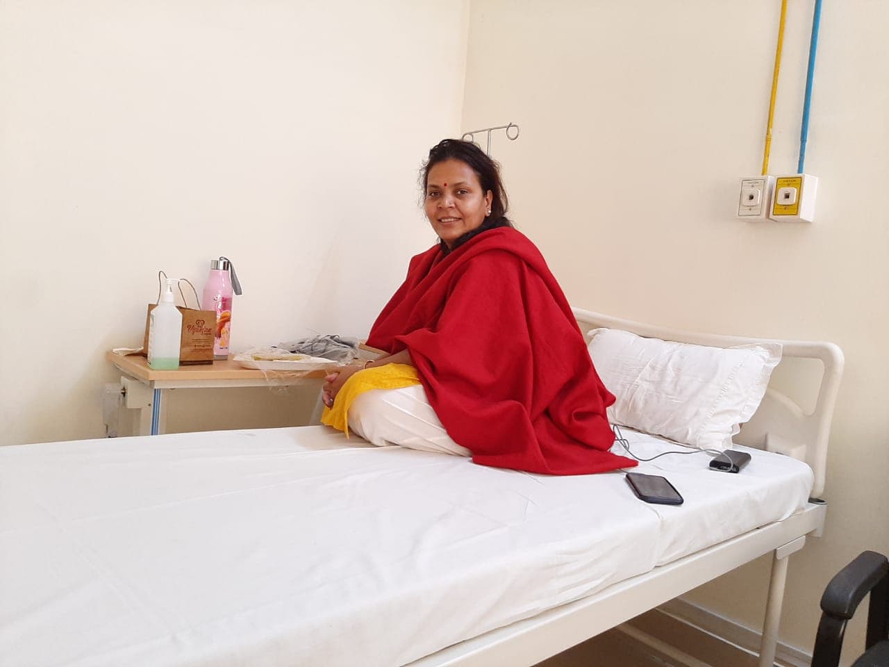 अमेरिका से लौटकर सीधे रिम्स पहुंची विधायक दीपिका पांडेय सिंह