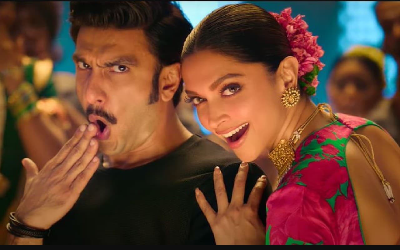 Cirkus song: रणवीर सिंह-दीपिका पादुकोण का नया गाना 'करंट लगा रे' रिलीज, जबरदस्त डांस मूव्स करता दिखा कपल