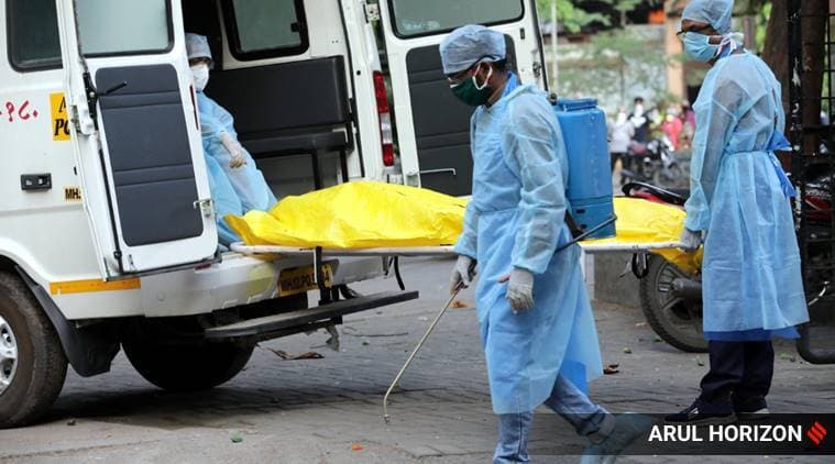 Coronavirus: महाराष्ट्र में कोरोना संक्रमितों की संख्या 10 लाख के पार, राज्य में तेजी से बढ़ रहे हैं मामले