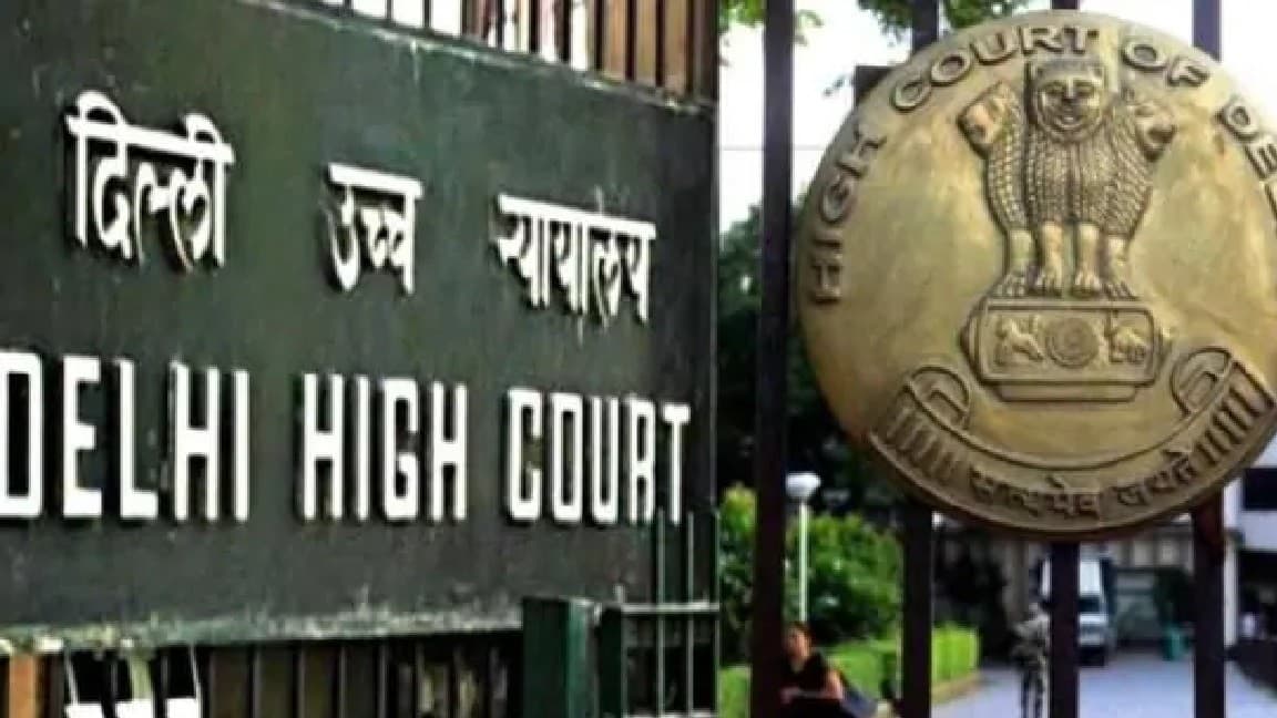 ऑक्सीजन के मुद्दे पर मोदी सरकार पर बरसा दिल्ली HC, शुतुरमुर्ग से तुलना करते हुए कह दी बड़ी बात