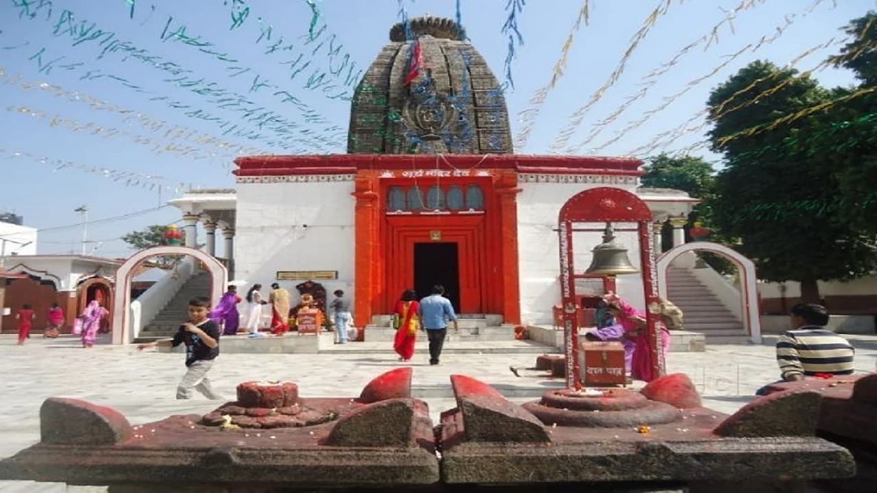 Chhath 2022: ढाई लाख साल पुराना है इस सूर्य मंदिर का इतिहास, छठ पर पहुंचते हैं लाखों श्रद्धालु