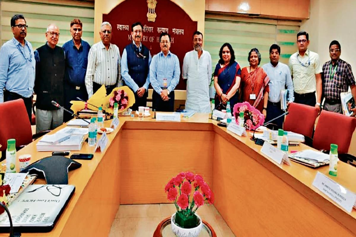 संताल परगना के लोगों के लिए बड़ी खुशखबरी, हंसडीहा में बने 100 बेड के अस्पताल का संचालन करेगा देवघर एम्स