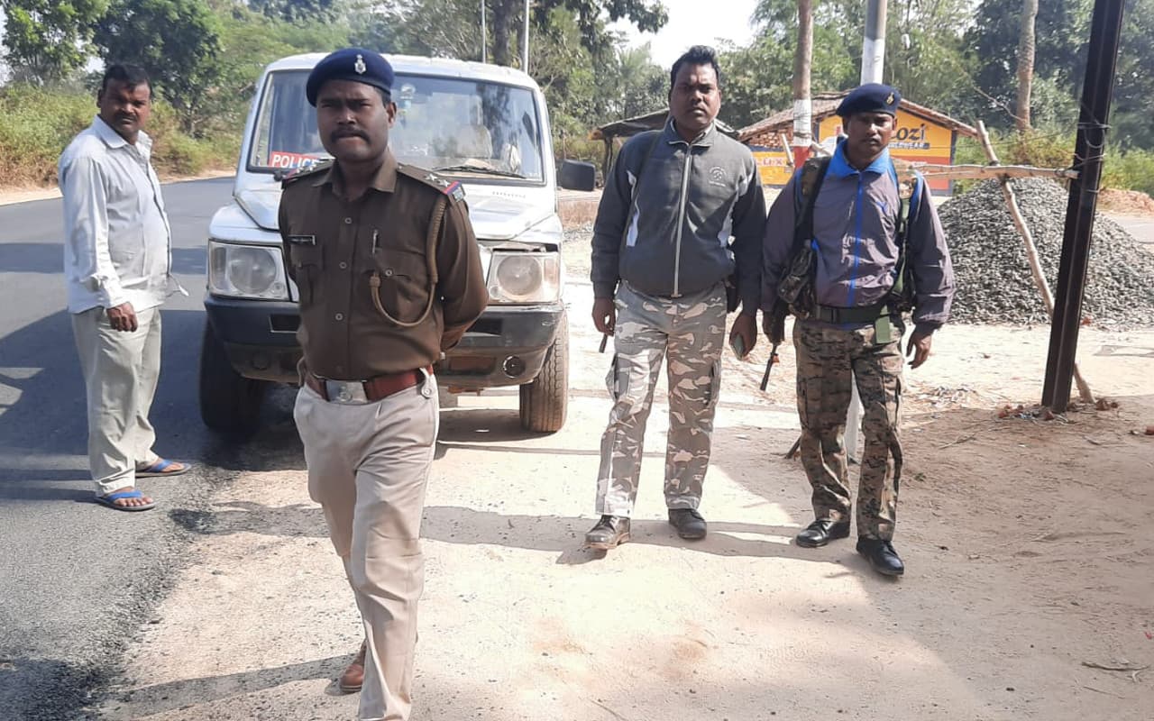 Jharkhand Crime News: देवघर के मोहनपुर में पुलिस एसोसिएशन के मंत्री पर जानलेवा हमला, गंभीर रूप से घायल