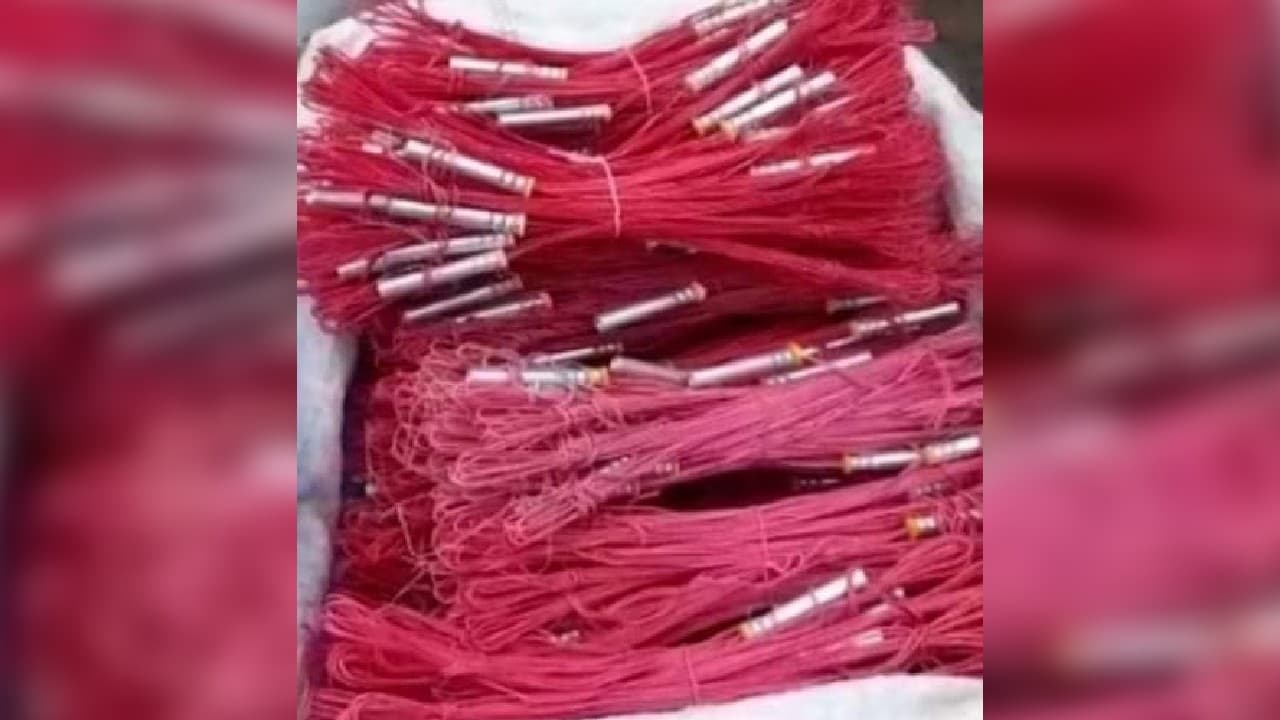 West Bengal News: बीरभूम में फिर मिला विस्फोटकों का जखीरा, निकला झारखंड कनेक्शन