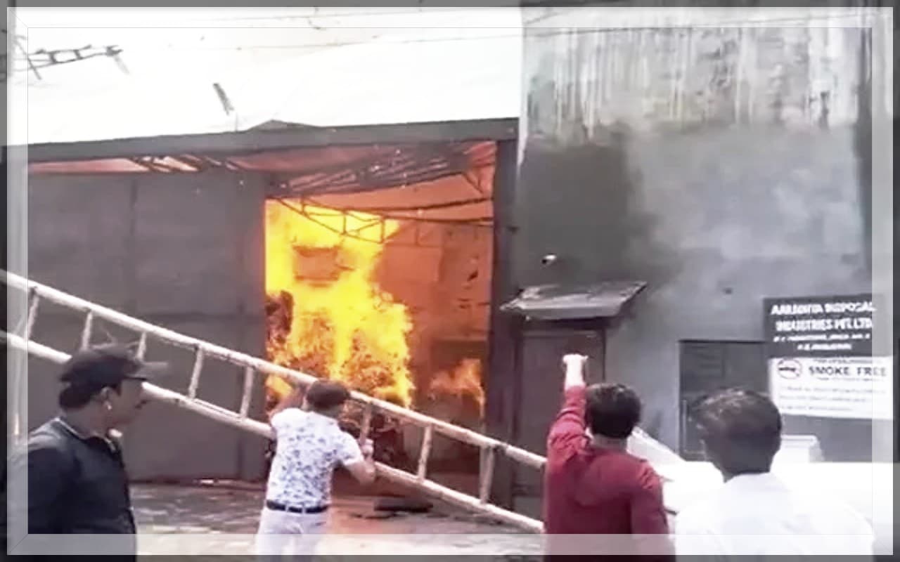 Madhya Pradesh: फैक्ट्री में लगी भीषण आग, 2 की मौत और 2 घायल