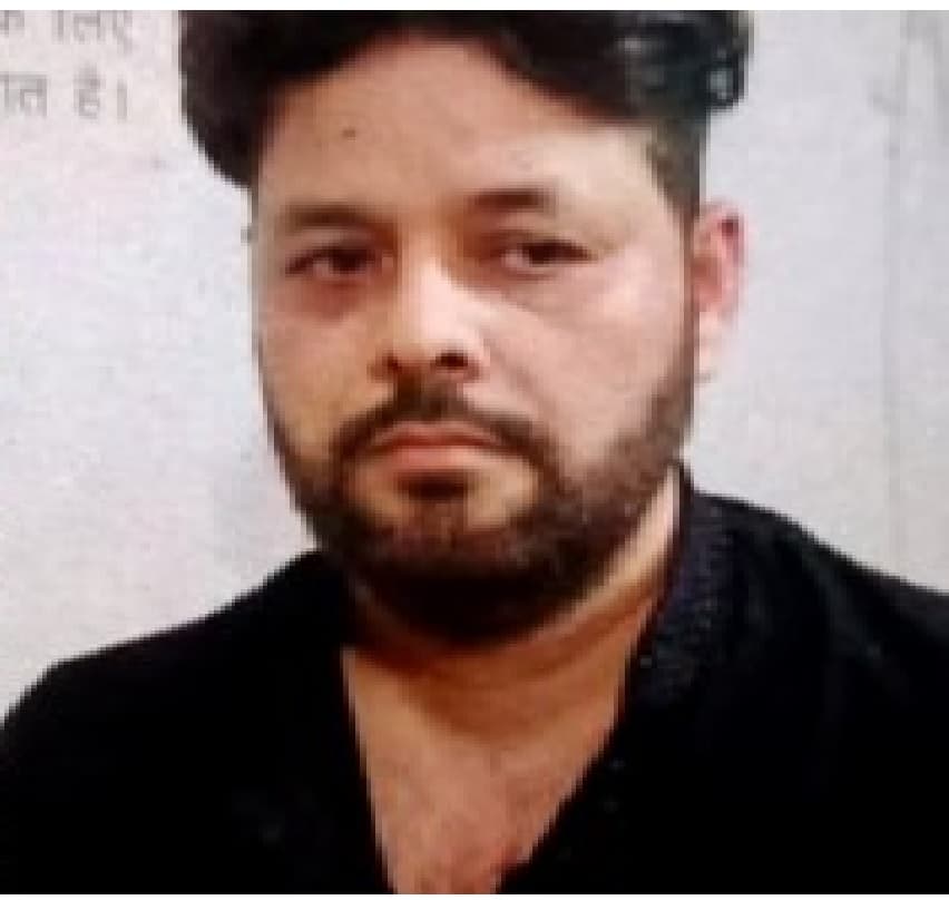 बिहार : गर्लफ्रेंड को मेला घुमाने पटना आया था मोस्ट वांटेड अपराधी बंटी, STF ने रेस्टोरेंट से किया गिरफ्तार