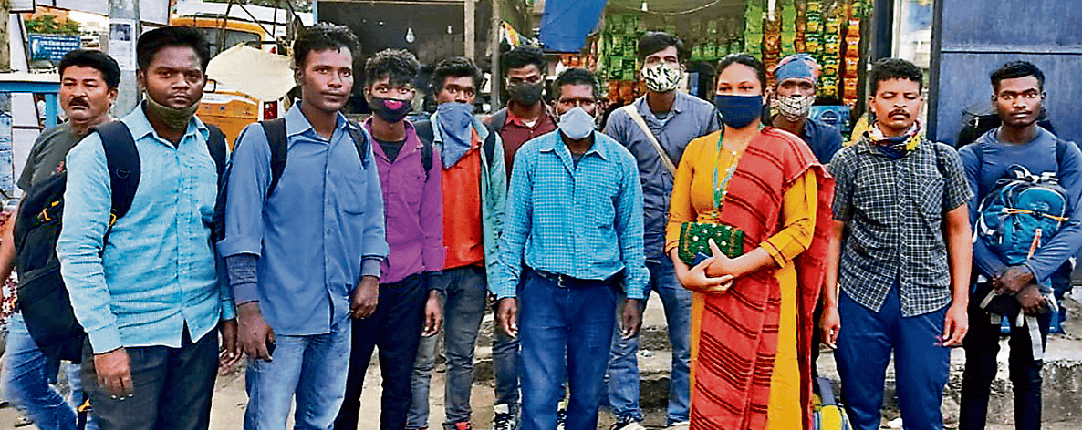 श्रमिकों से मार पीट के बाद हिमाचल प्रदेश से लौटे झारखंड के 61 मजदूर, सीएम हेमंत ने लिया था संज्ञान