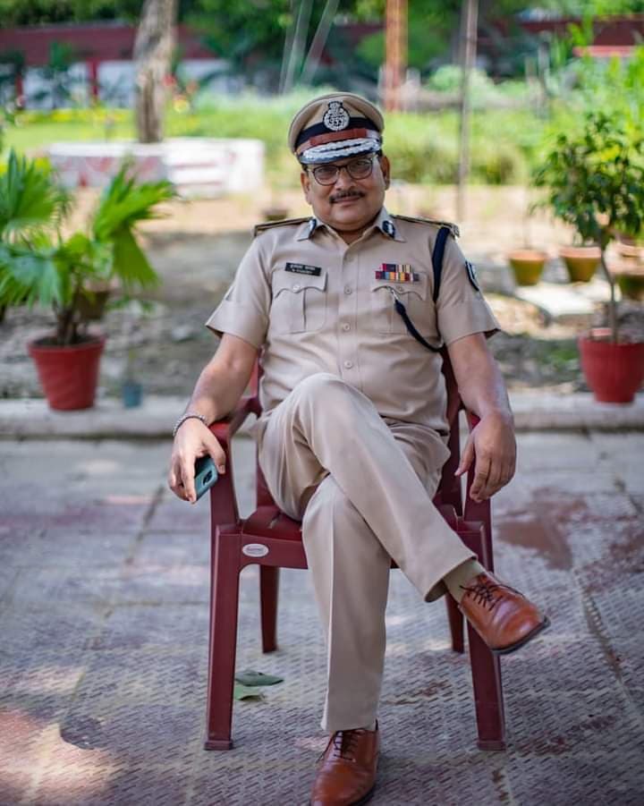 गुप्तेश्वर पांडेय ही नहीं, बिहार-झारखंड के ये डीजी भी राजनीति में आजमा चुके हैं हाथ, यहां देखिए पूरी लिस्ट