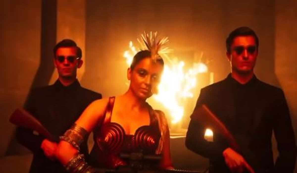 Dhaakad song She is On Fire: कंगना रनौत की फिल्म धाकड़ का पहला गाना रिलीज, फायर अंदाज में दिखी एक्ट्रेस